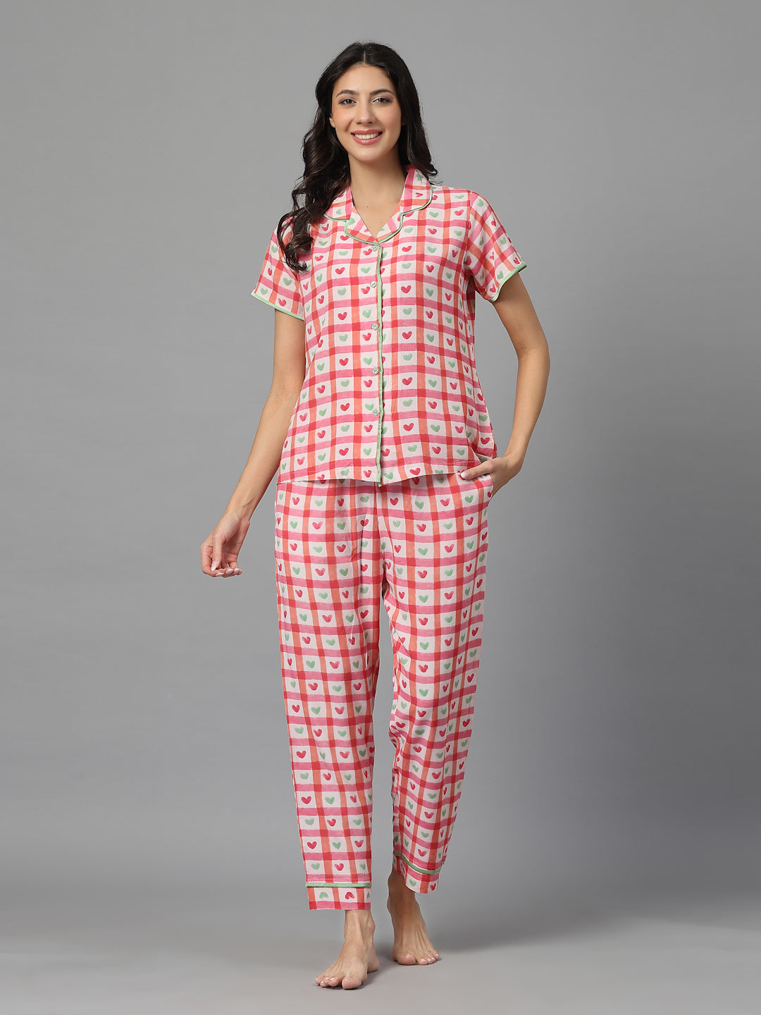 Amore Heart-Checkered Nightsuit